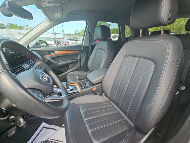 Used 2023 Audi Q5 2.0T Premium AWD/4WD image 22