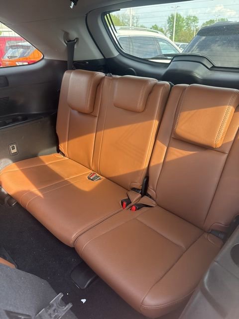 Used 2018 Toyota Highlander Limited image 18