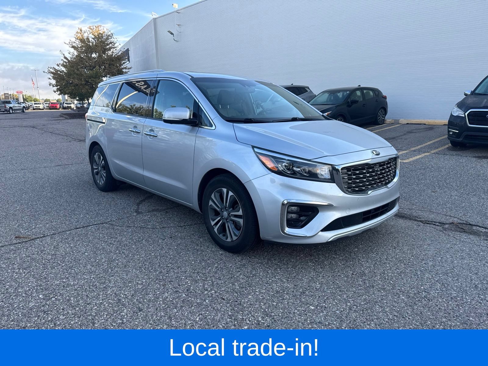 Used 2020 Kia Sedona SX FWD image 2