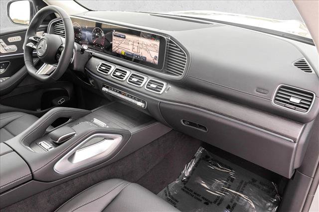 New 2026 Mercedes-Benz GLS 450 4MATIC image 29