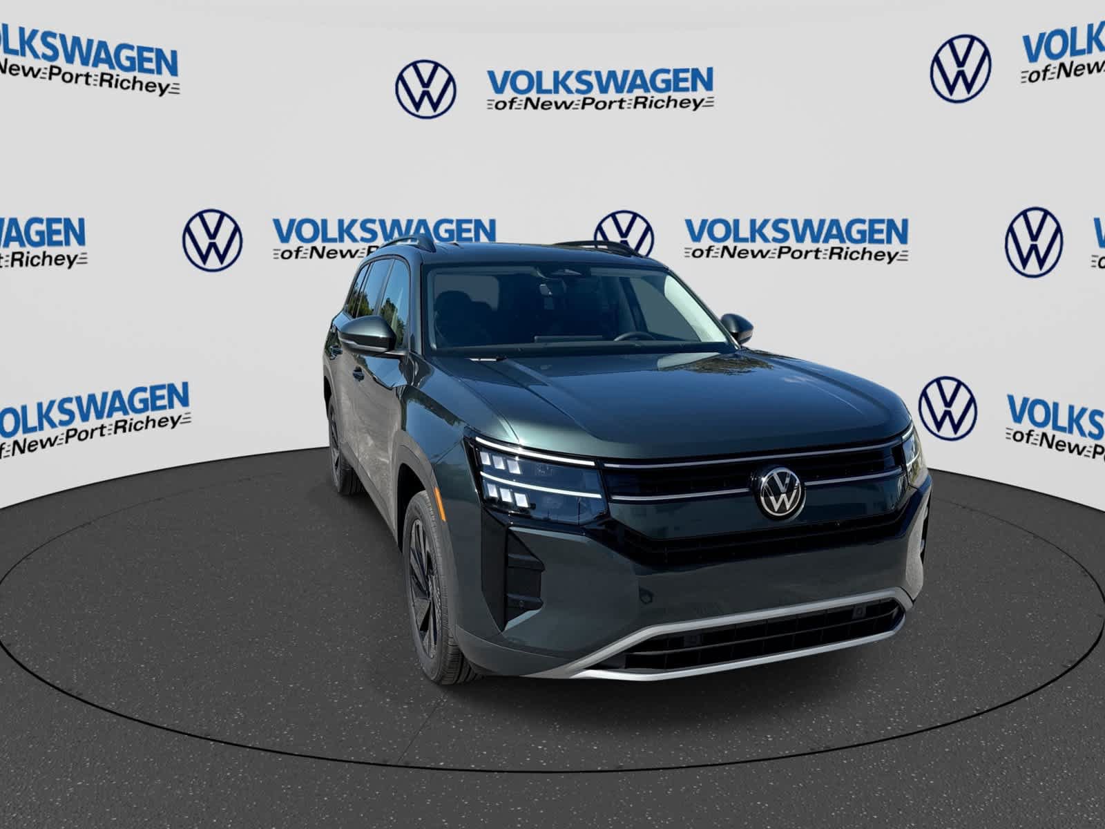 New 2027 Volkswagen Atlas SE FWD image 16