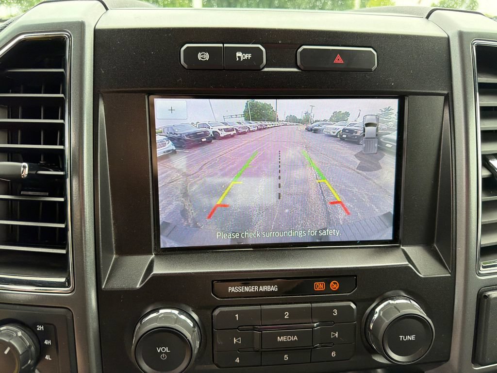 Used 2022 Ford F250 XLT w/ XLT Premium Package AWD/4WD image 31