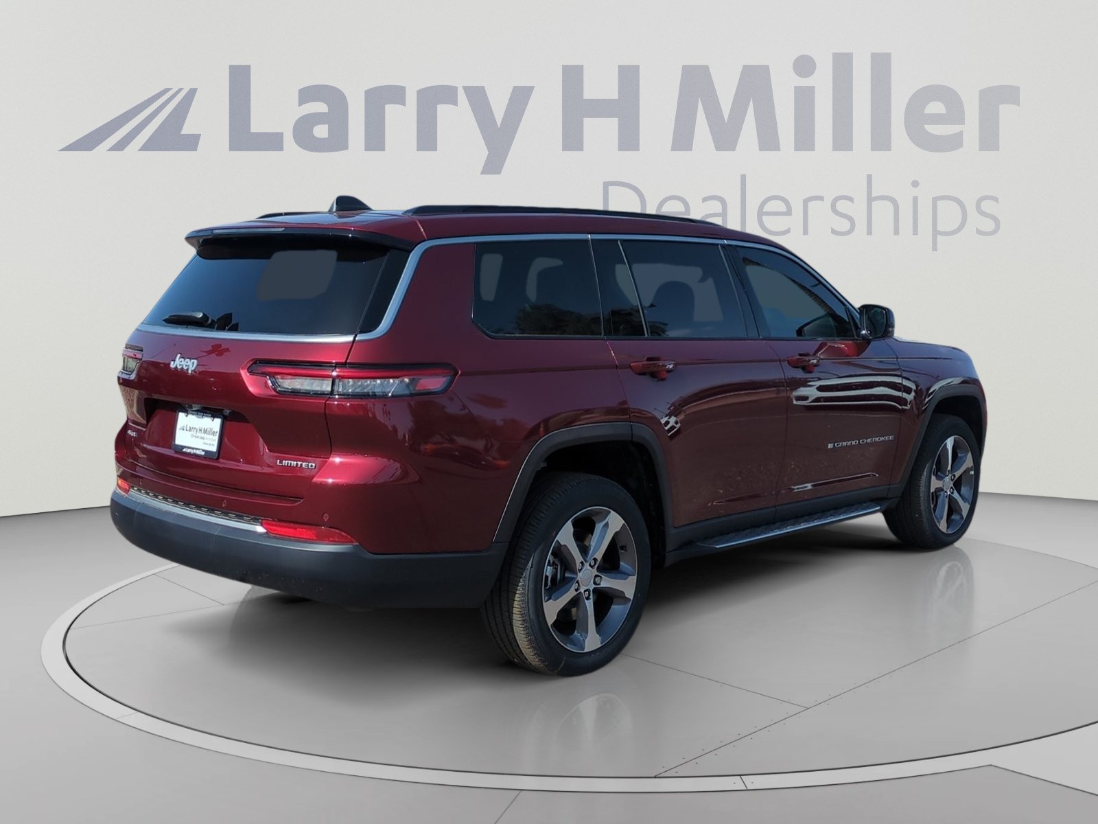 New 2026 Jeep Grand Cherokee L Limited AWD/4WD image 5