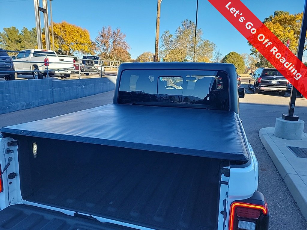 Used 2020 Jeep Gladiator Overland image 14