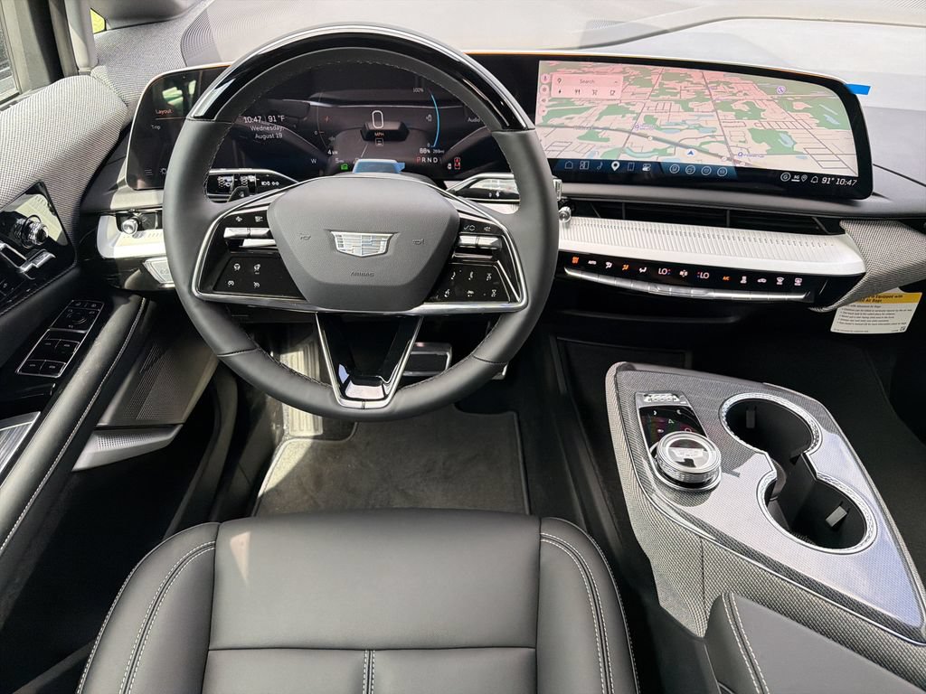 New 2027 Cadillac Optiq Luxury AWD/4WD image 17