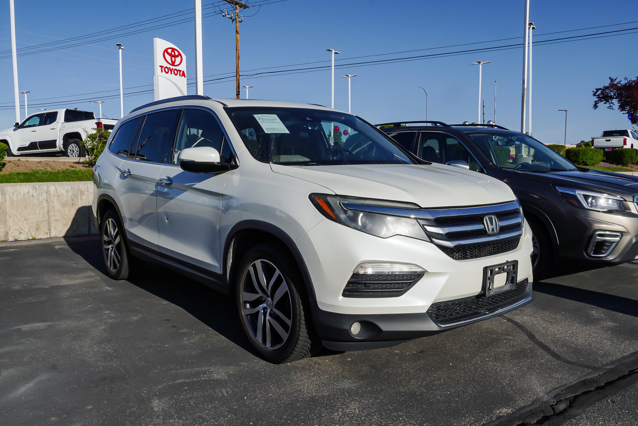 Used 2017 Honda Pilot Elite video 2