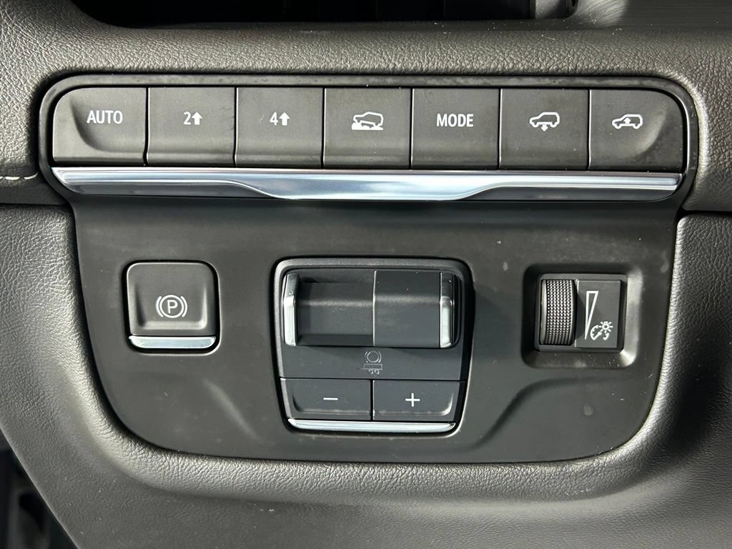 Used 2021 Cadillac Escalade Sport w/ Driver Assist Tech Package AWD/4WD image 35