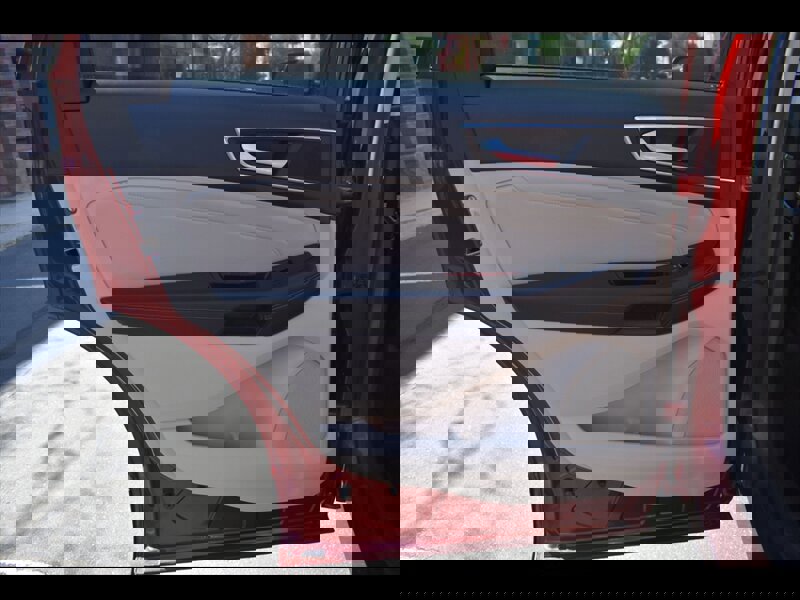 Used 2015 Ford Edge Titanium w/ Equipment Group 302A image 22