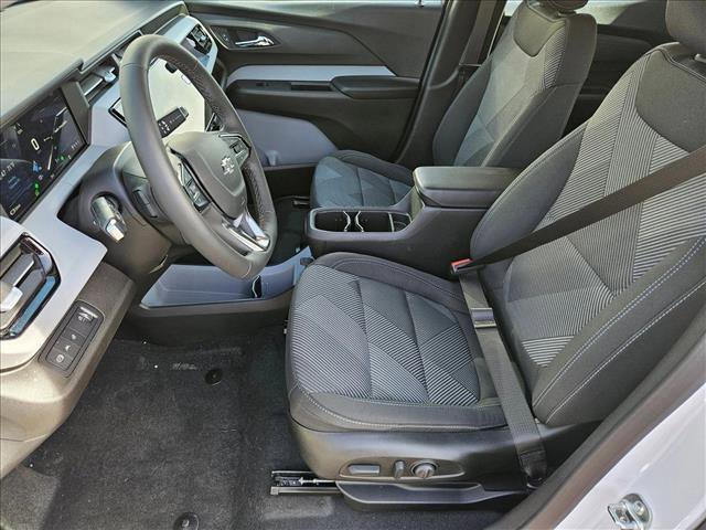 New 2027 Chevrolet Bolt LT w/ Comfort Package image 4