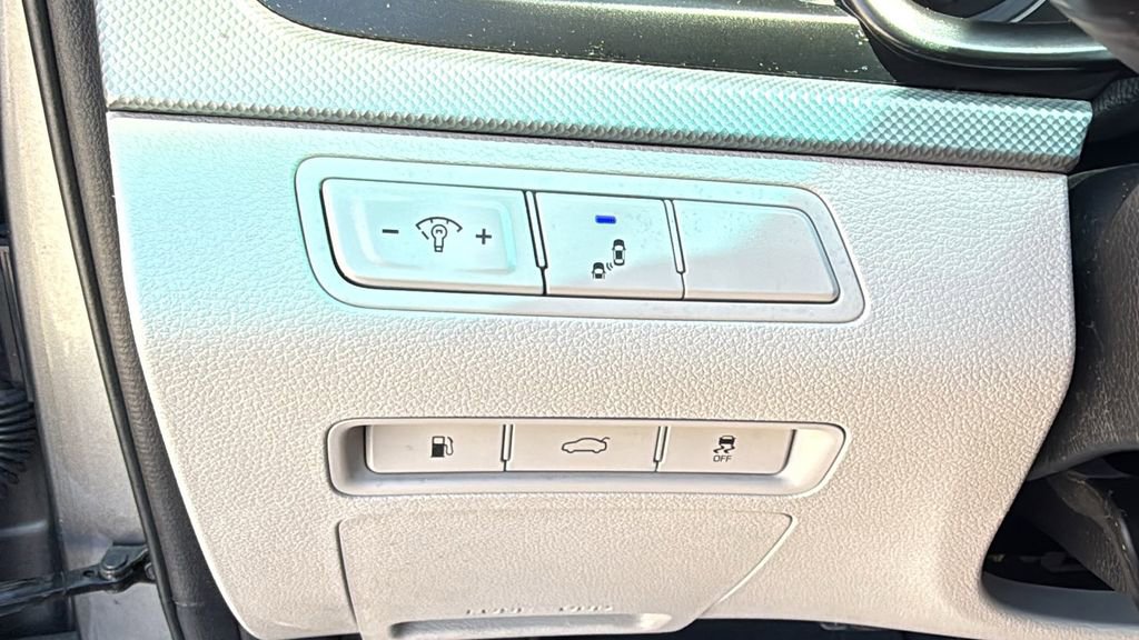Used 2018 Hyundai Sonata SE image 38