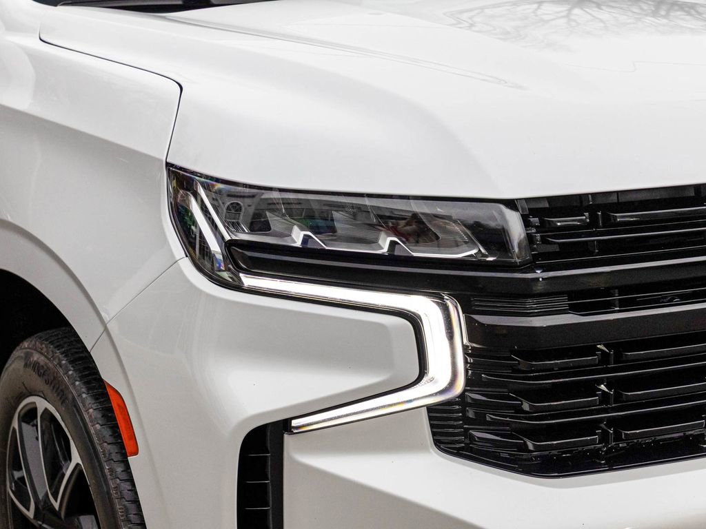 Used 2023 Chevrolet Tahoe RST w/ Luxury Package AWD/4WD image 35