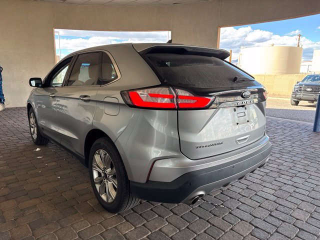 Used 2024 Ford Edge Titanium AWD/4WD image 2