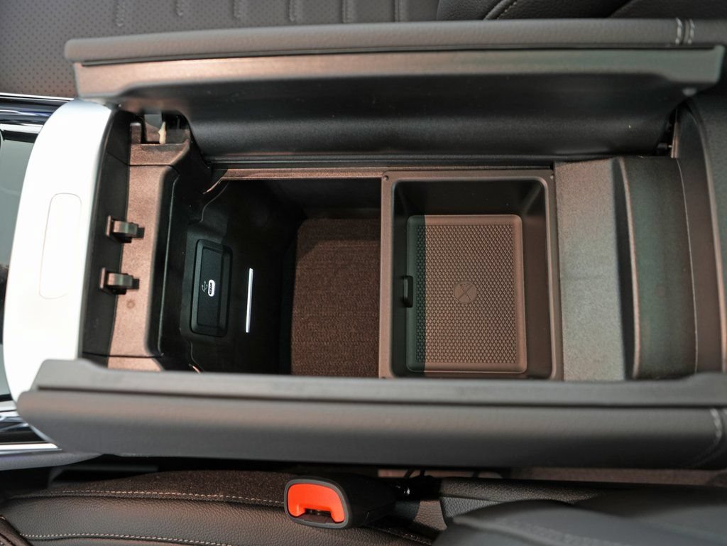 Certified 2026 Mercedes-Benz GLC 300 4MATIC image 24