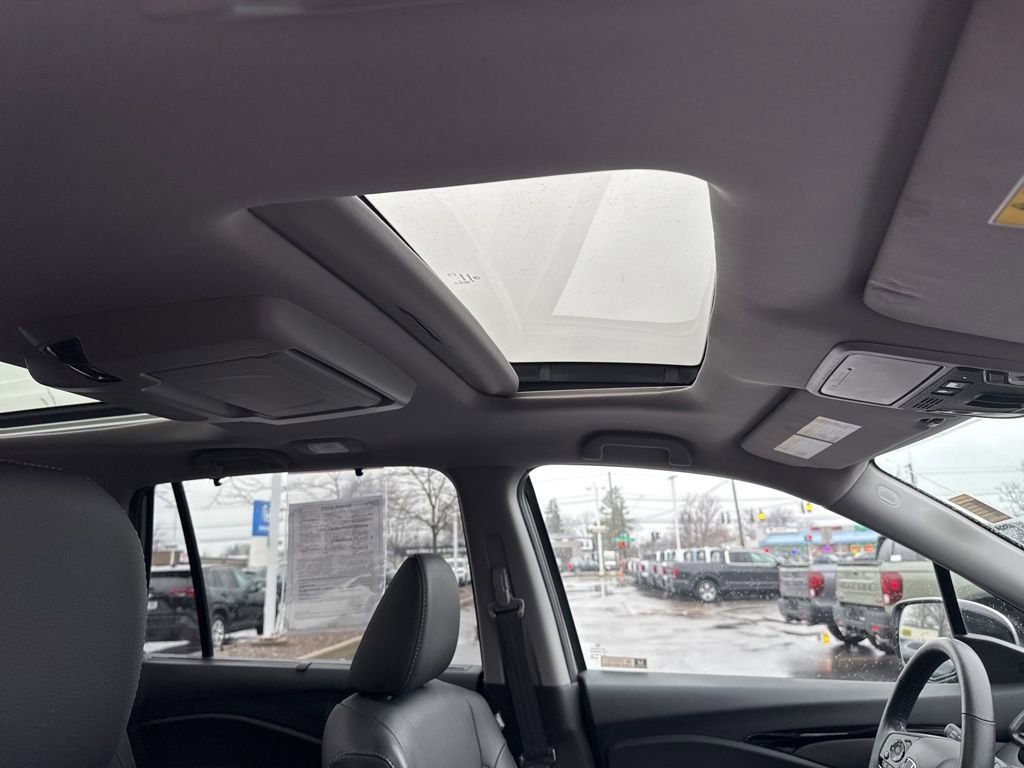 Used 2022 Honda Pilot Elite image 20