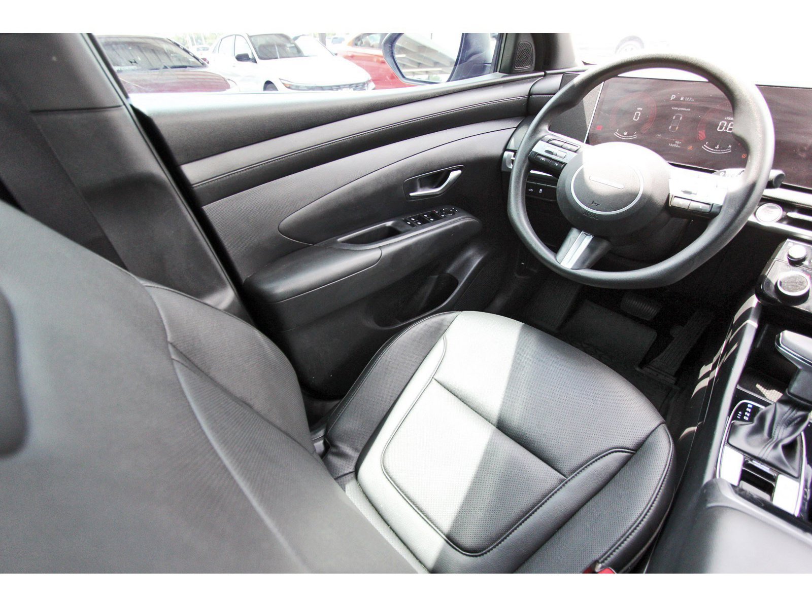 Used 2026 Hyundai Santa Cruz SEL FWD image 11