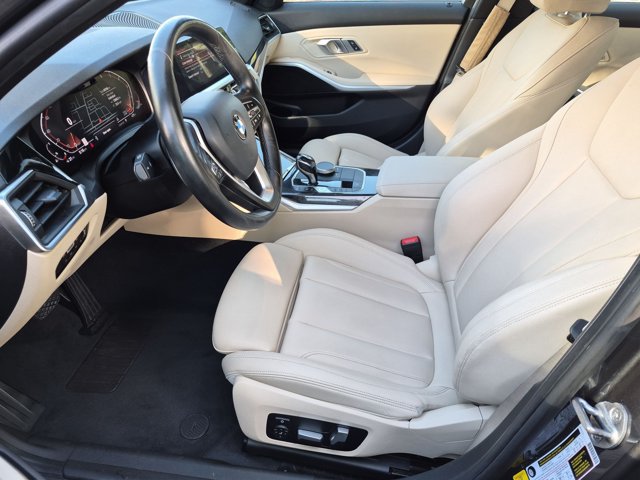 Used 2020 BMW 330i Sedan w/ Convenience Package RWD image 17