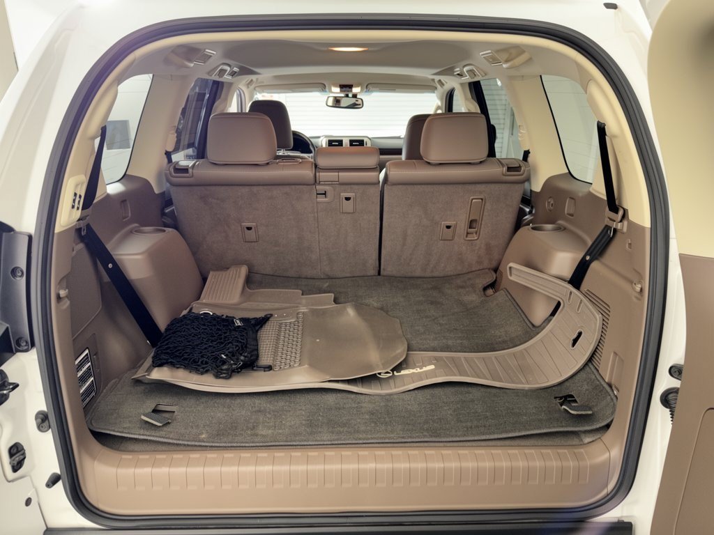 Used 2019 Lexus GX 460 Luxury AWD/4WD image 28