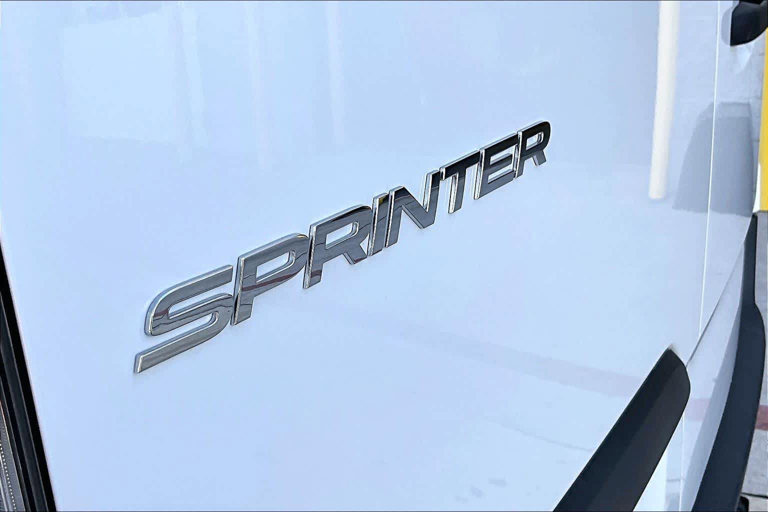 Used 2025 Mercedes-Benz Sprinter 2500 image 30