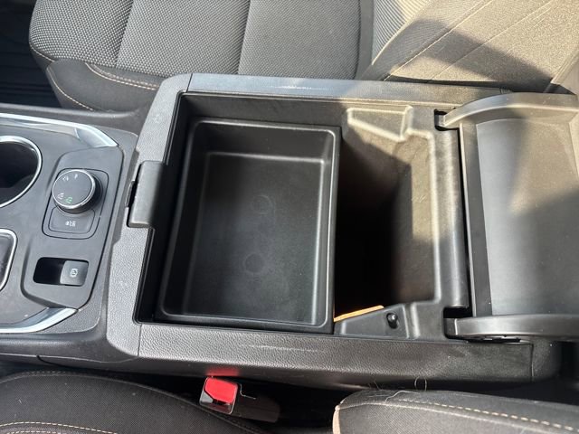 Used 2018 Chevrolet Traverse LT image 24