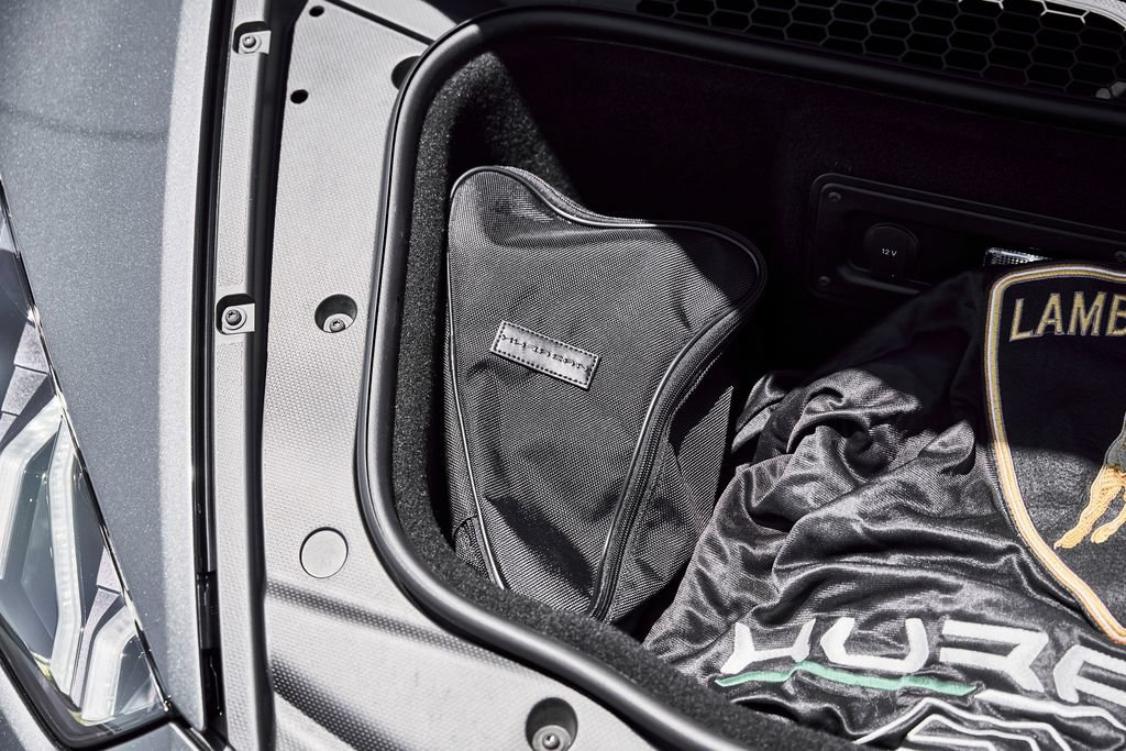 Used 2021 Lamborghini Huracan EVO RWD image 18
