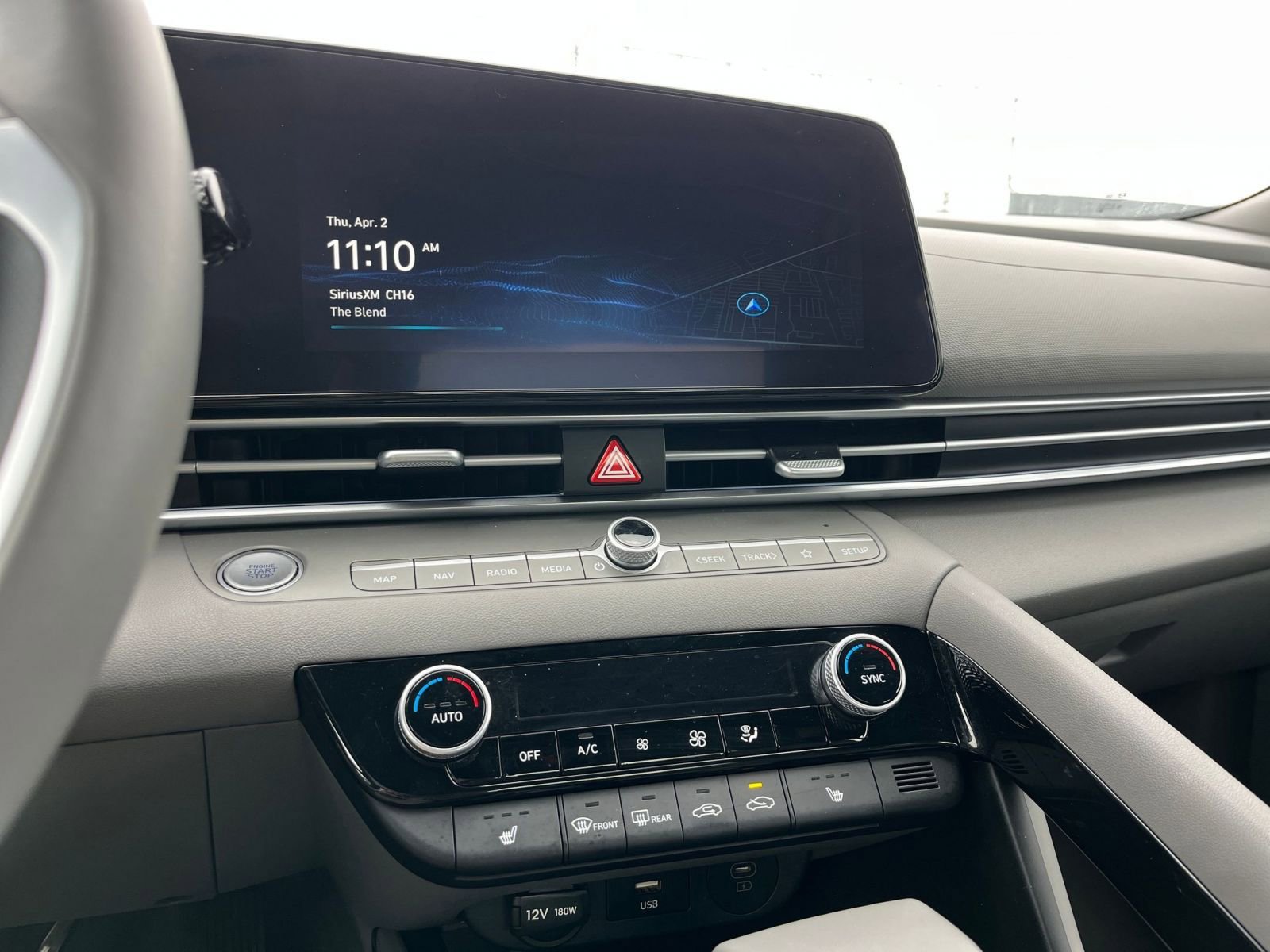 Used 2025 Hyundai Elantra SEL image 20