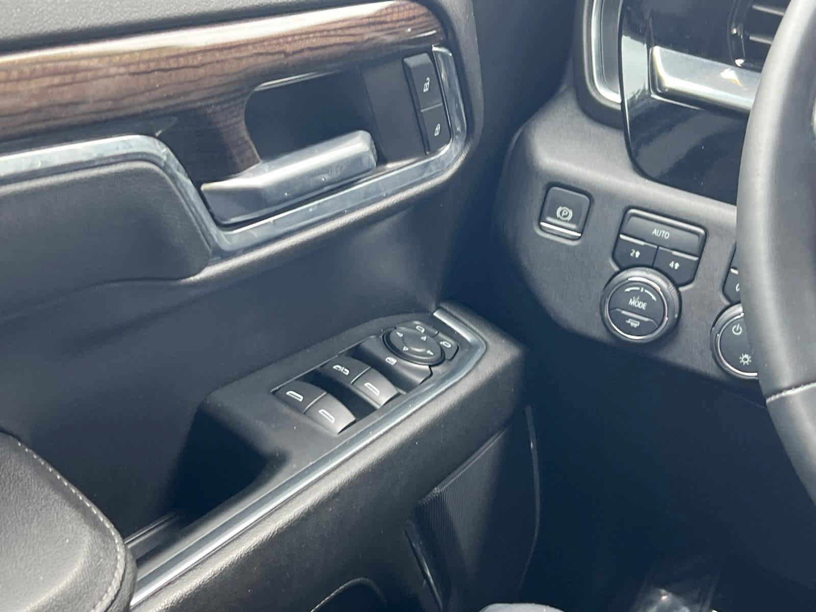 Certified 2024 Chevrolet Silverado 1500 LT AWD/4WD image 21