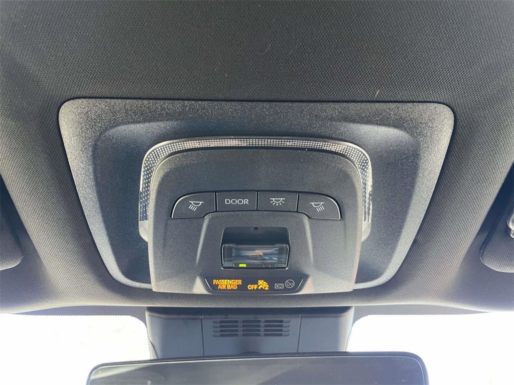 Used 2023 Subaru Solterra AWD image 30