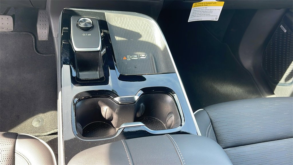 Used 2025 Buick Enclave Sport Touring w/ Power Package image 20