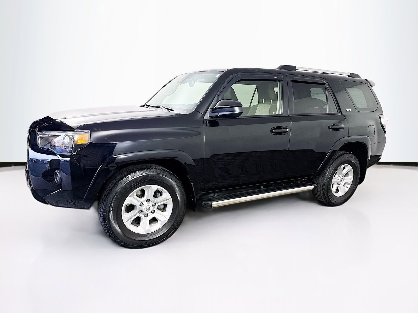 Used 2021 Toyota 4Runner SR5 RWD image 5