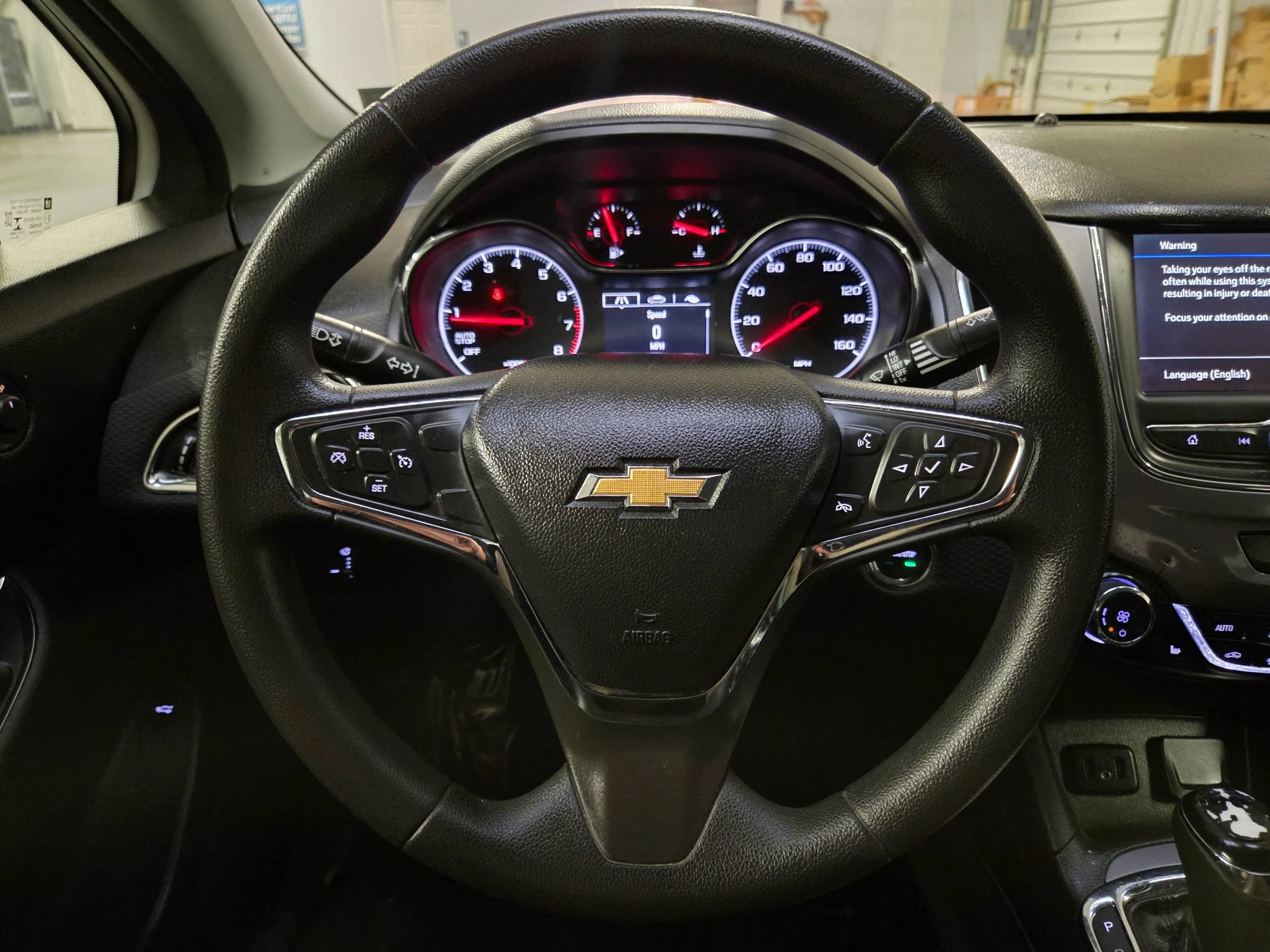Used 2019 Chevrolet Cruze LT w/ Convenience Package FWD image 17