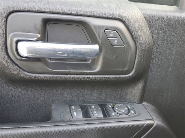 Used 2024 Chevrolet Silverado 2500 Custom w/ Custom Value Package image 16