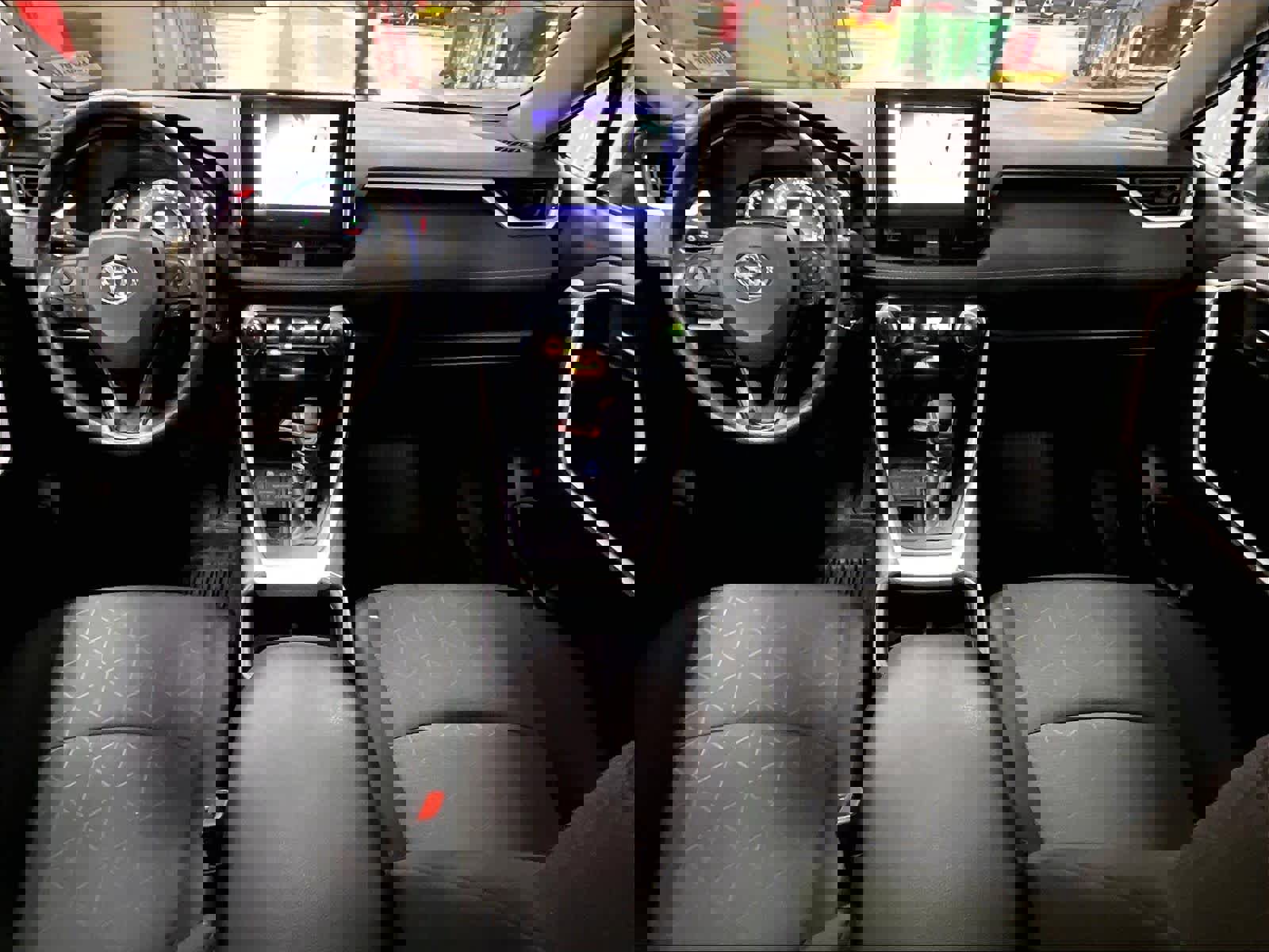 Used 2023 Toyota RAV4 XLE w/ Convenience Package image 21