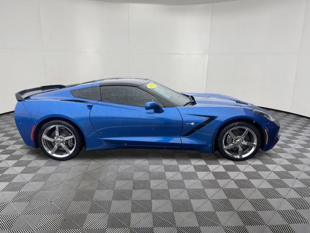 Used 2014 Chevrolet Corvette Stingray Coupe w/ 3LT Preferred Equipment Group RWD image 4