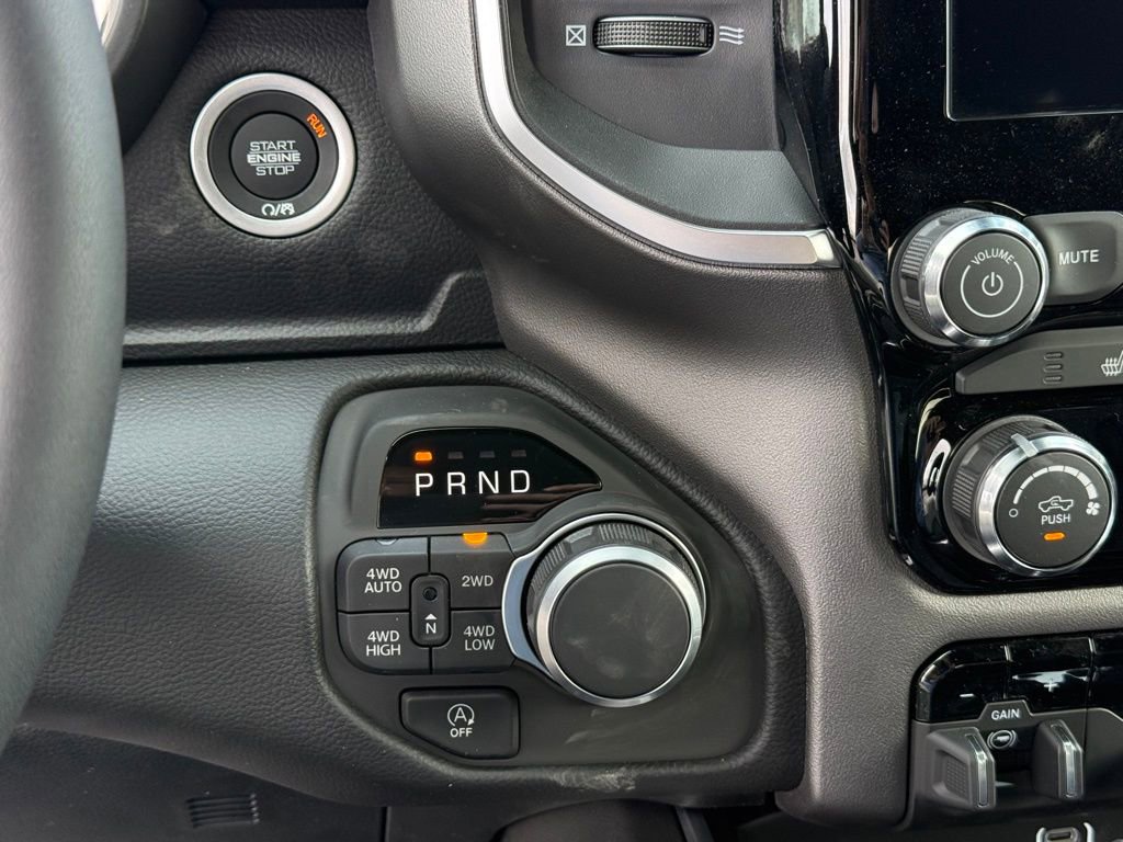 New 2026 RAM 1500 Big Horn w/ Night Edition AWD/4WD image 20