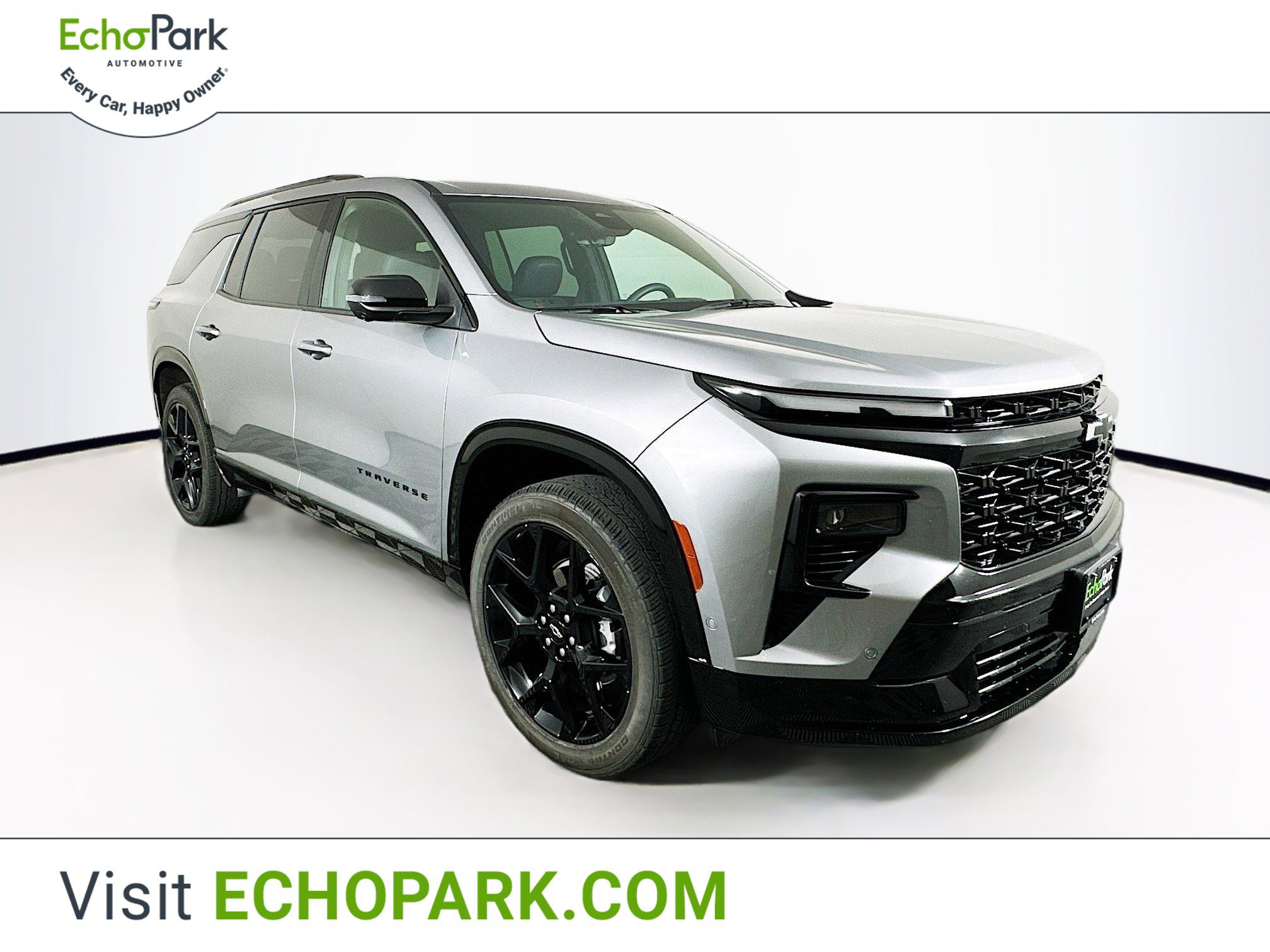 Used 2024 Chevrolet Traverse RS image 1