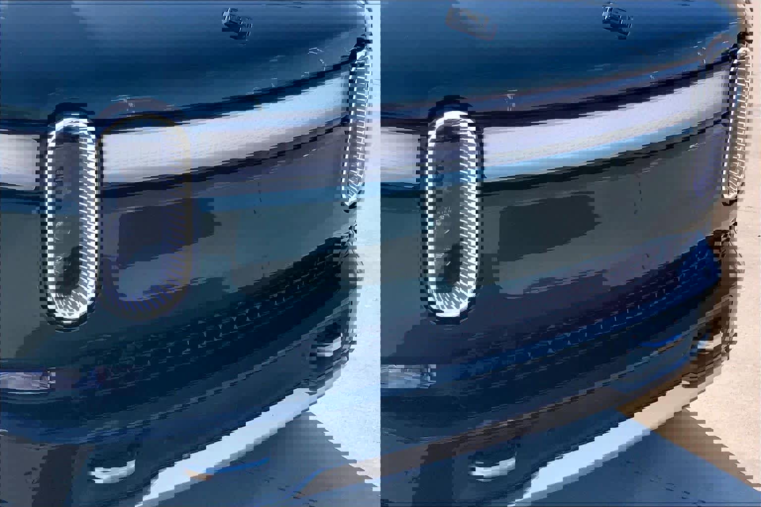 Used 2022 Rivian R1T Adventure image 29