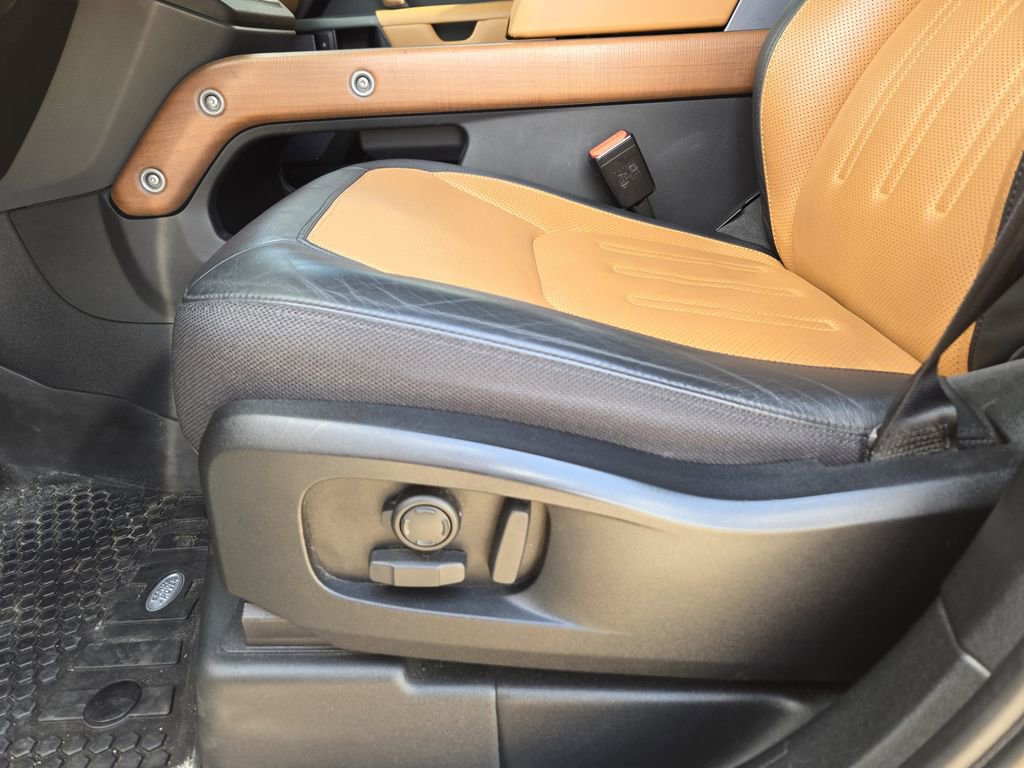 Used 2020 Land Rover Defender 110 X AWD/4WD image 20