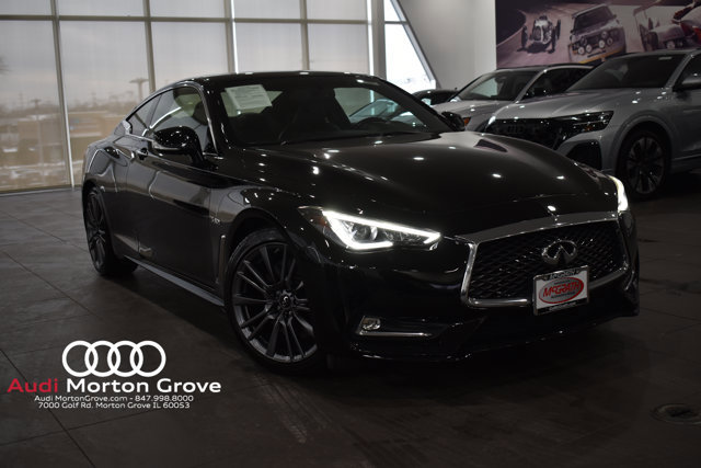 Used 2017 INFINITI Q60 Red Sport 400 image 1