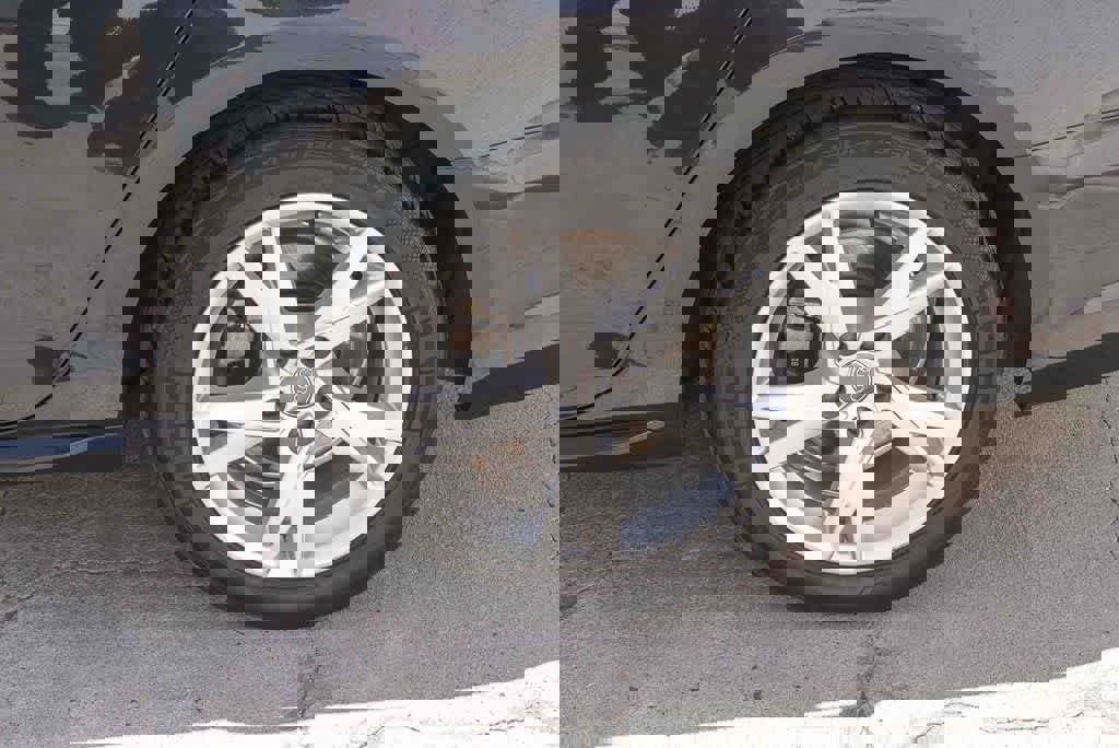 Used 2018 Audi A4 2.0T Ultra Premium w/ Convenience Package image 6