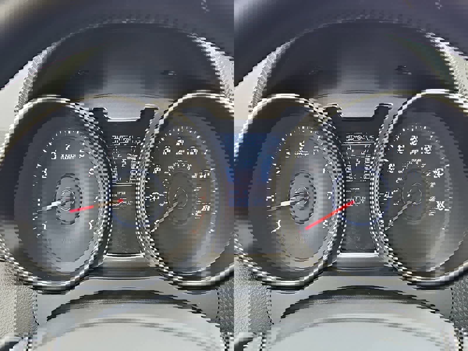 Used 2017 Hyundai Veloster image 32