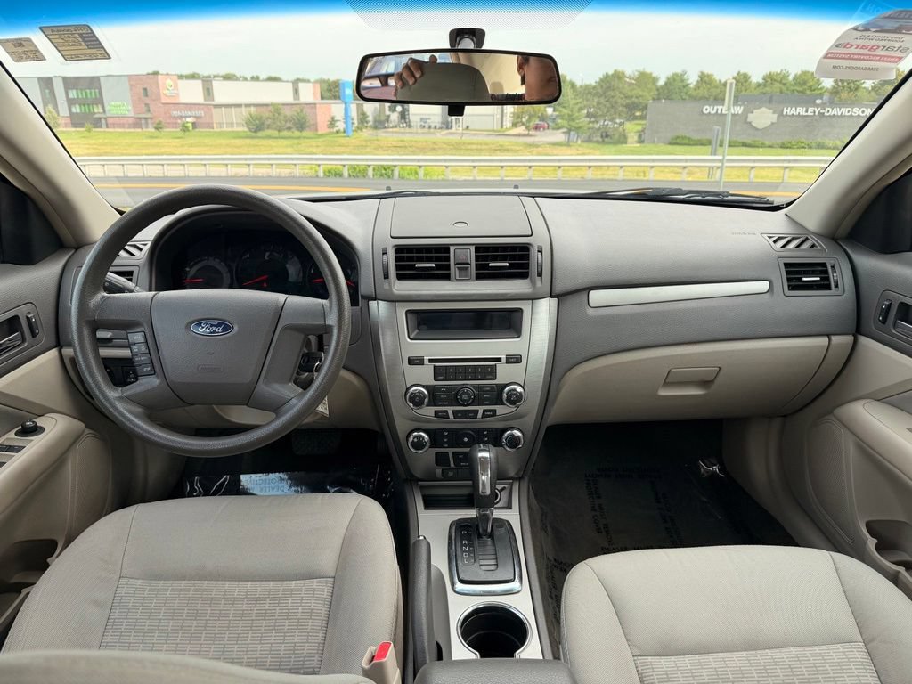 Used 2012 Ford Fusion S FWD image 3