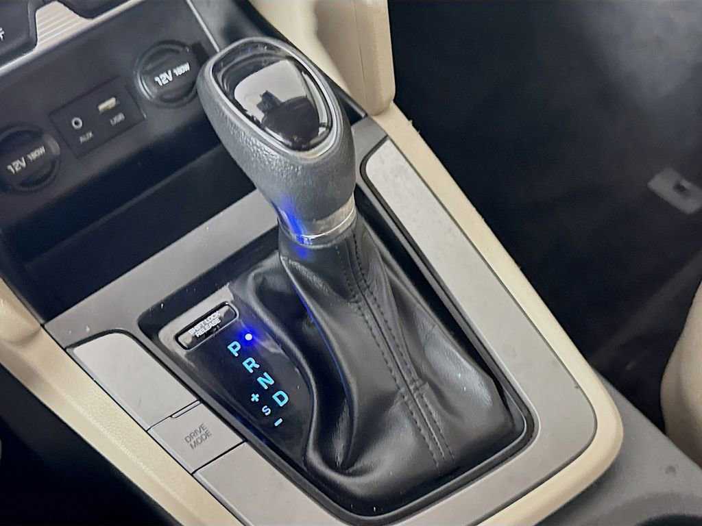 Used 2020 Hyundai Elantra SEL w/ Cargo Package (C1) image 19