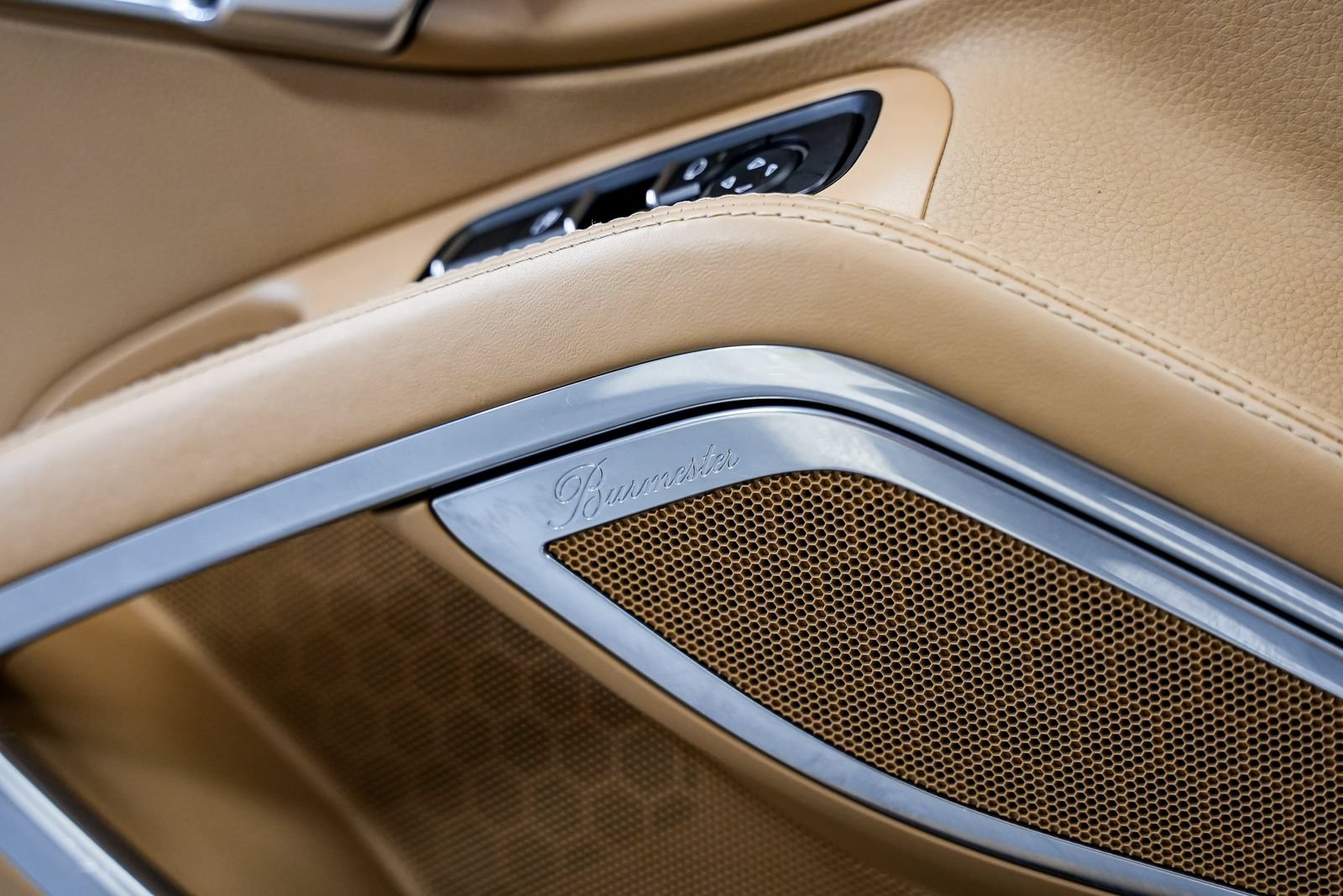 Used 2012 Porsche 911 Carrera S RWD image 17