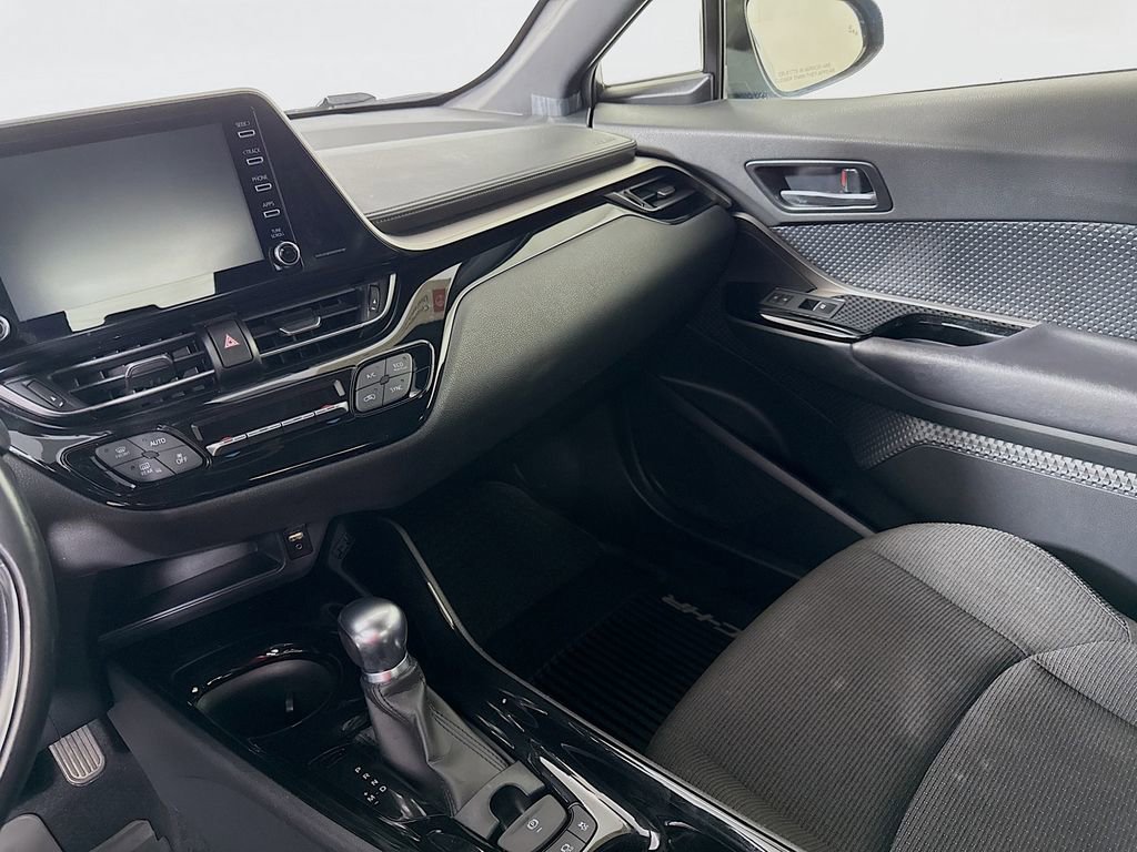 Certified 2019 Toyota C-HR XLE image 20