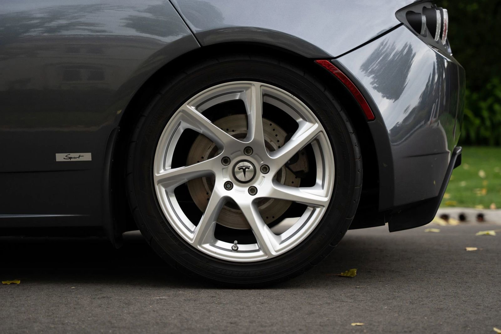 Used 2011 Tesla Roadster Sport image 8