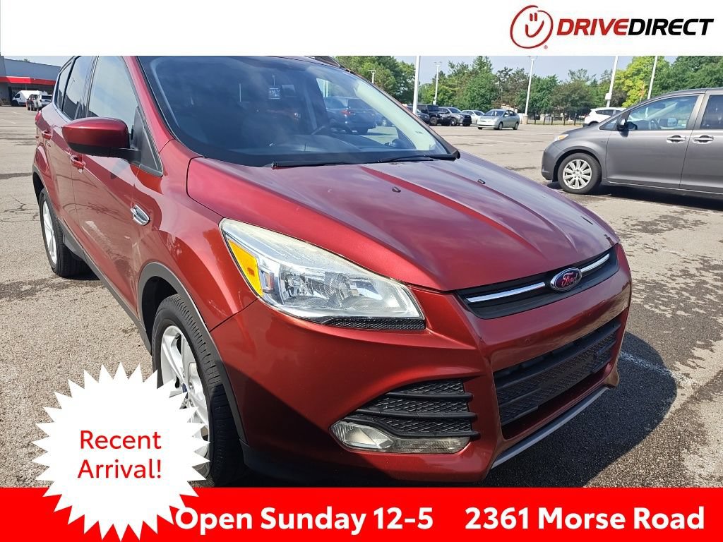 Used 2016 Ford Escape SE w/ Equipment Group 201A FWD image 1