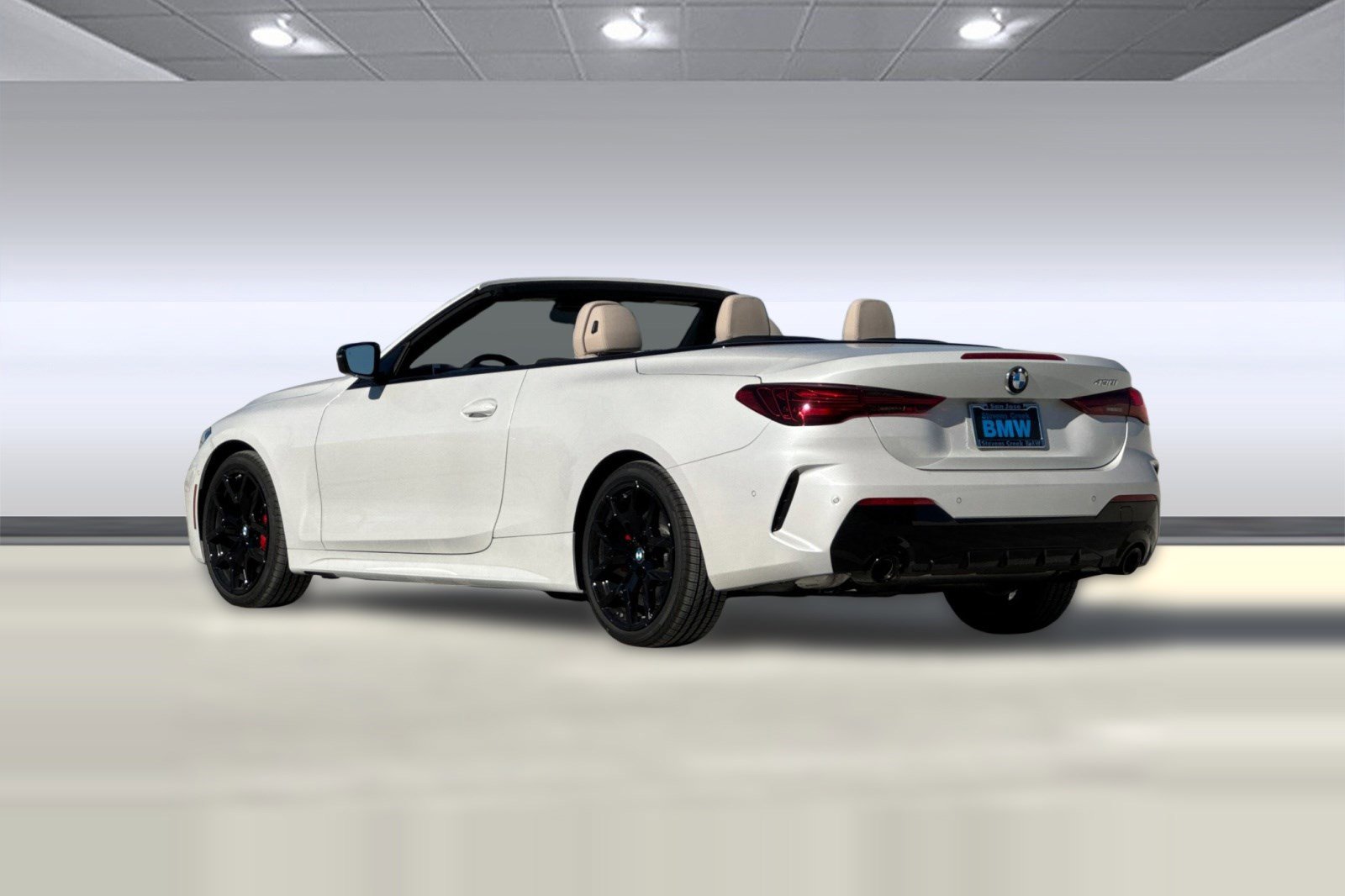 New 2026 BMW 430i Convertible w/ M Sport Package image 3
