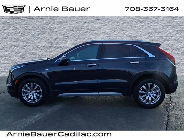 Used 2023 Cadillac XT4 Premium Luxury w/ Cold Weather Package image 10