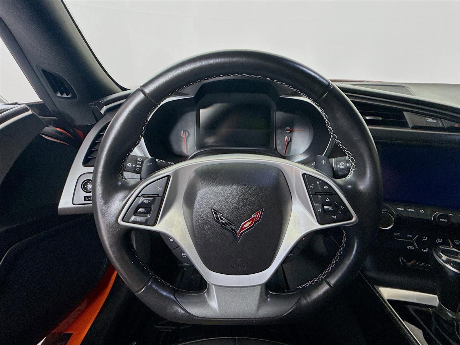 Used 2019 Chevrolet Corvette Stingray Coupe w/ 1LT image 19