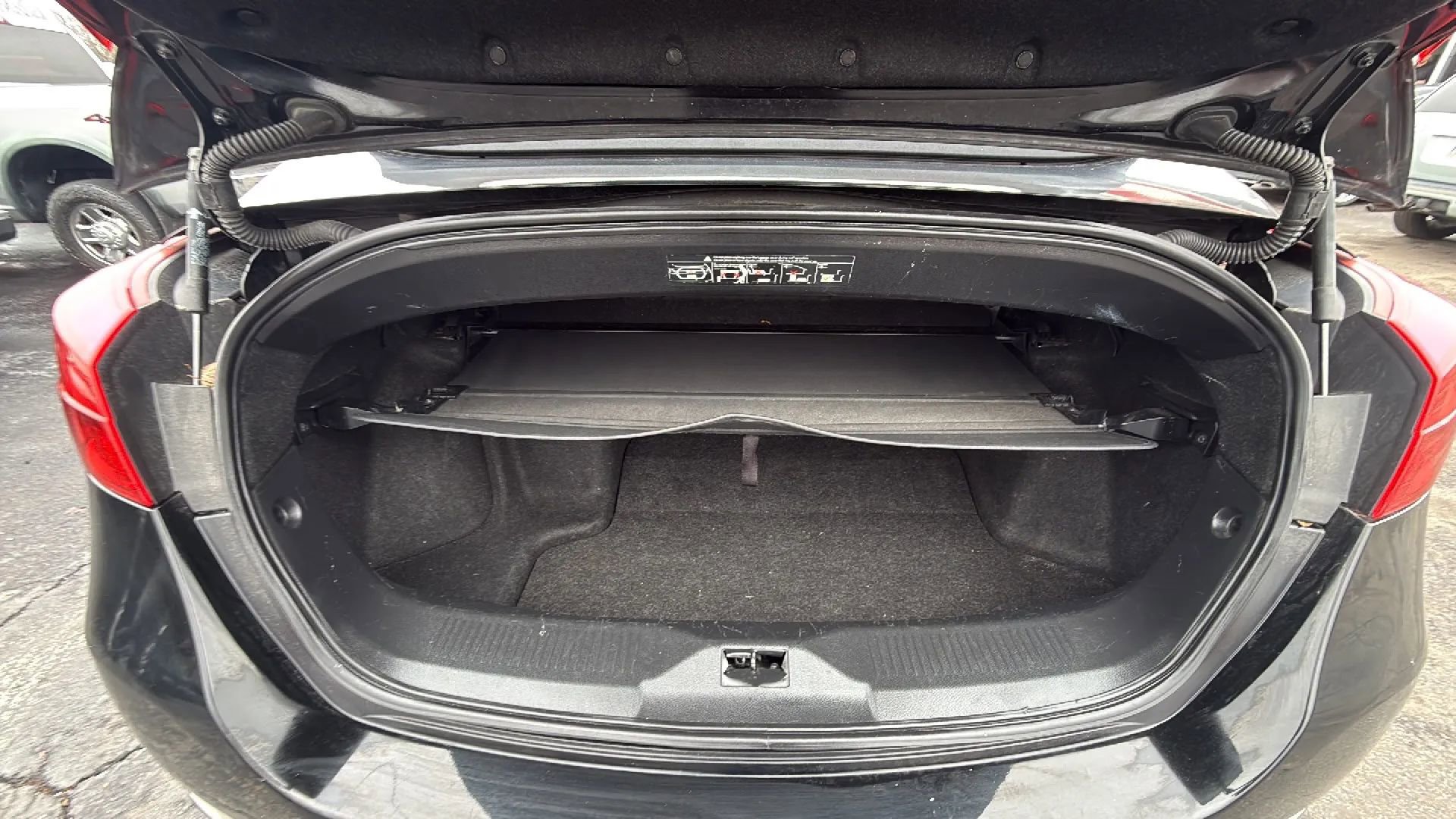 Used 2014 Nissan Murano CrossCabriolet w/ Navigation Package image 10